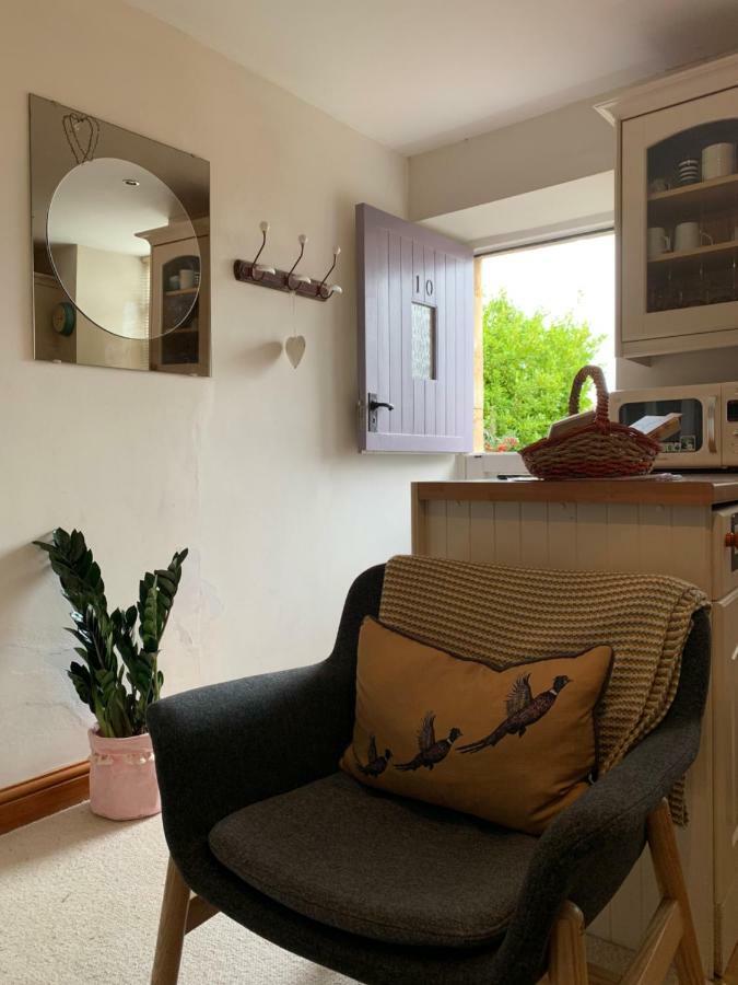 Weaver'S Cottage @ Number 10 브래드포드온아본 외부 사진