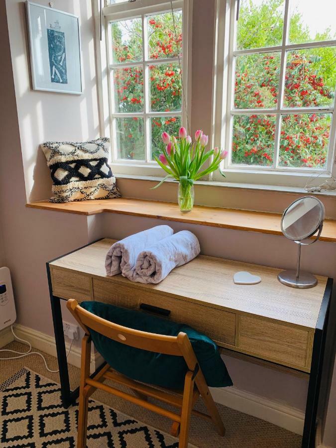 Weaver'S Cottage @ Number 10 브래드포드온아본 외부 사진